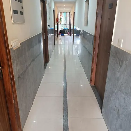Hotel Silver Place Near Igi Airport Dwarka-3